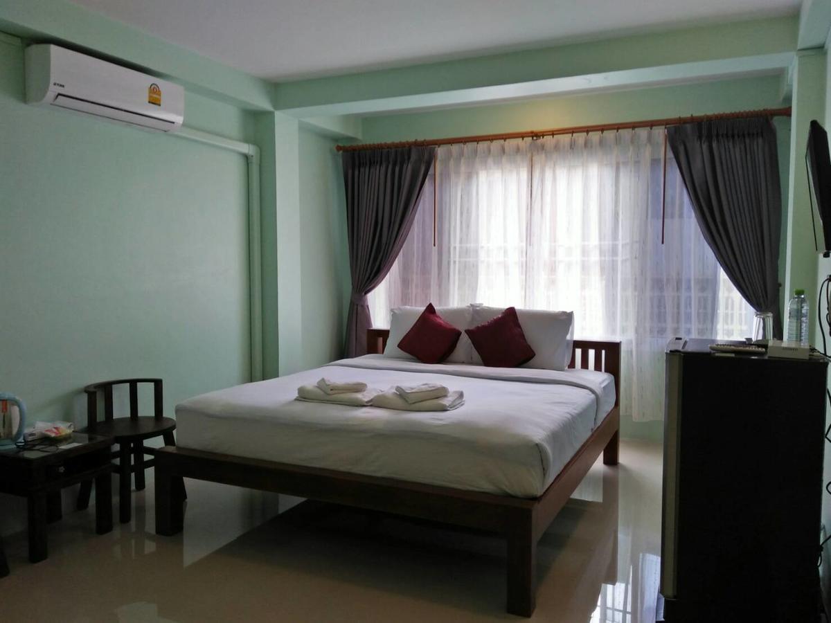 Ban Mae Boonthong Hotel Lampang Exterior photo