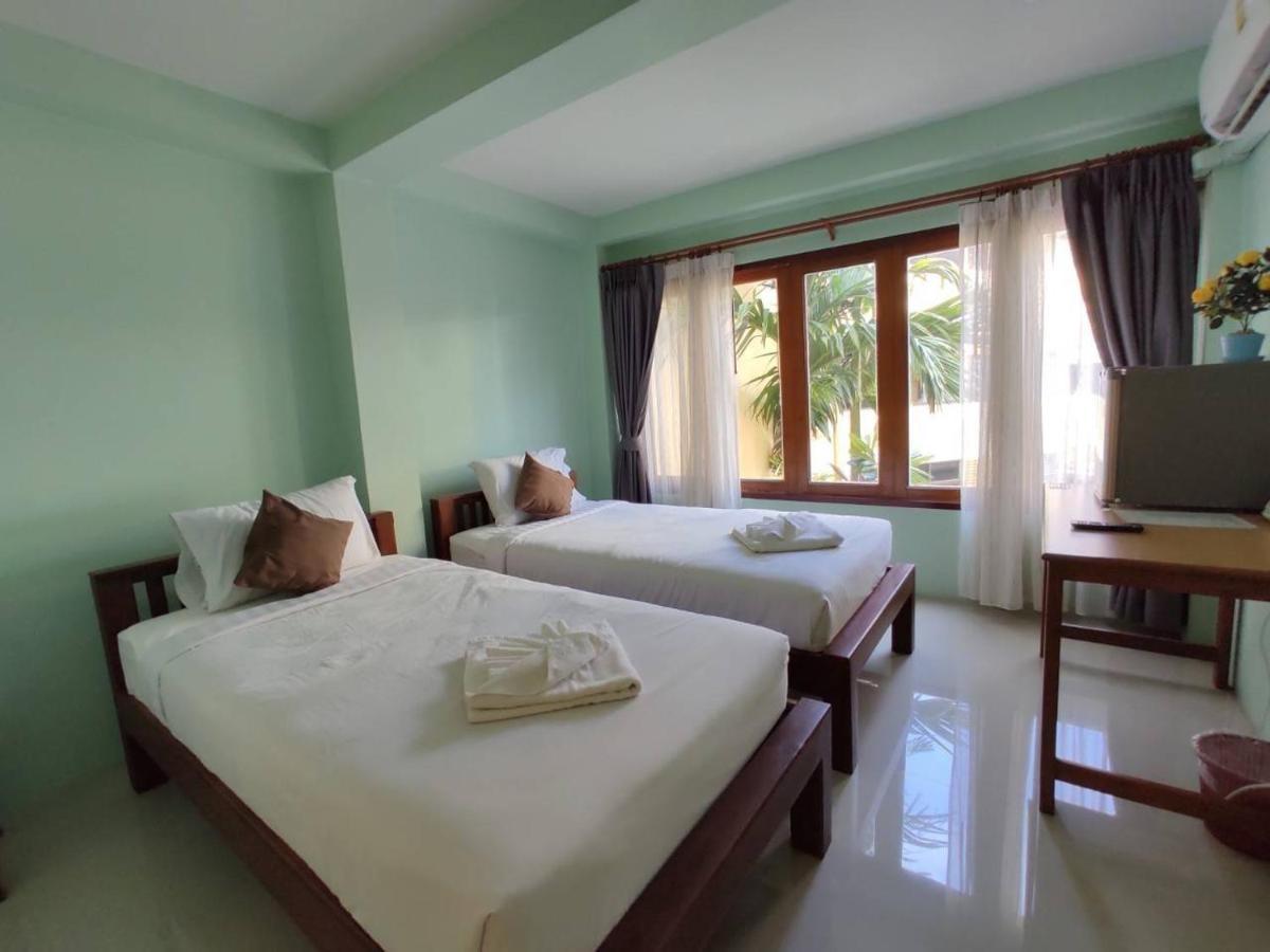 Ban Mae Boonthong Hotel Lampang Exterior photo